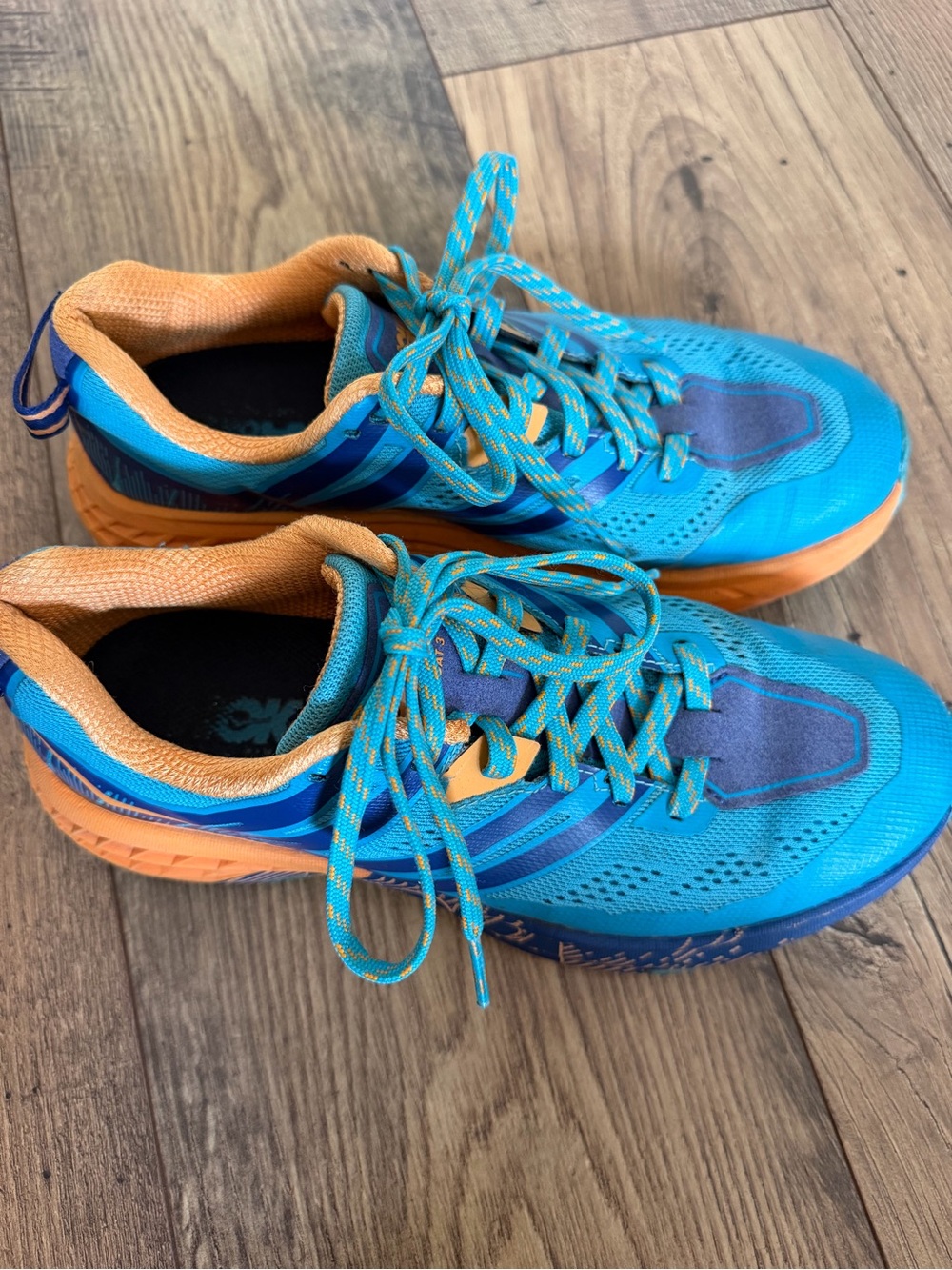 Hoka One One Speedgoat 3 Trail Running Shoes - Women's Size 7.5 Vibram megagrip - Picture 4 of 10